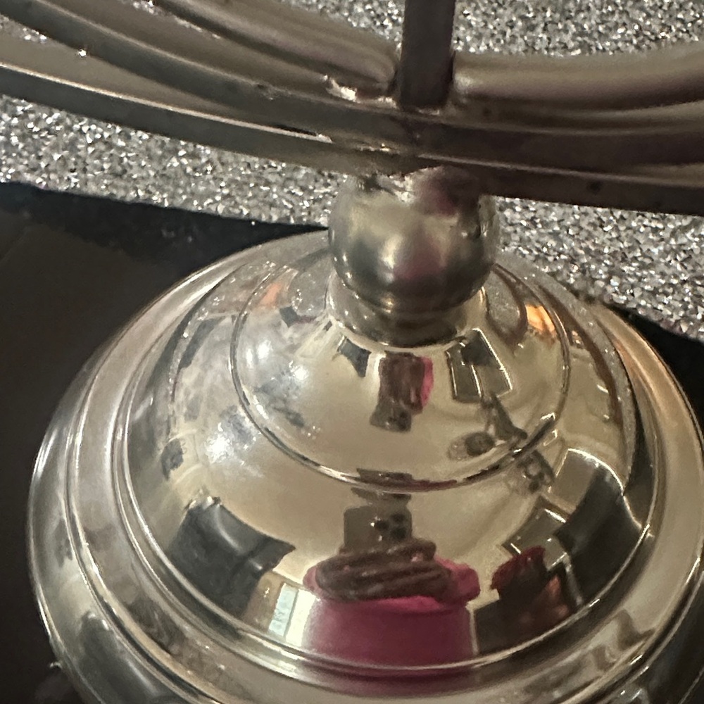 Elegant Silver Candelabra - Picture 15 of 17